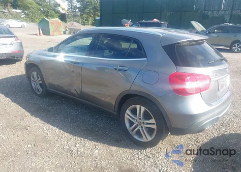 2018 Mercedes-Benz Gla 250 4Matic z USA, uszkodzony, nr VIN WDCTG4GB1JJ491594